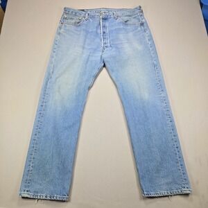 90's Levi's 501  Made in USA Button Fly Light Wash Denim Mens 38x30